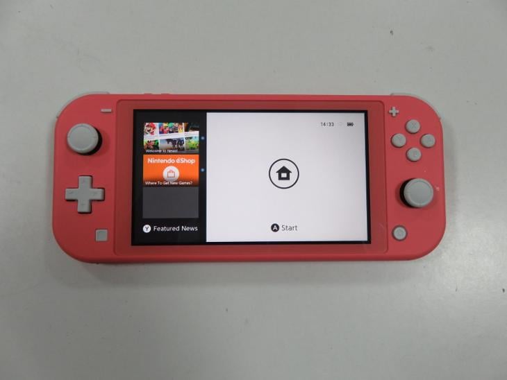 Herní konzole Nintendo Switch HDH-001   - Počítače a hry