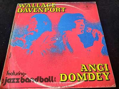 Wallace Davenport / Angi Domdey featuring jazz band ball (Dixieland)