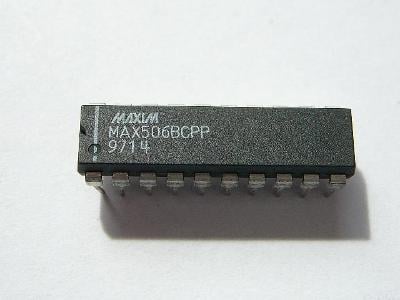 Integrovaný obvod MAX506 BCPP