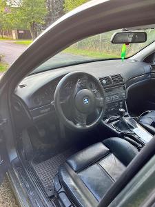 BMW e39 525i
