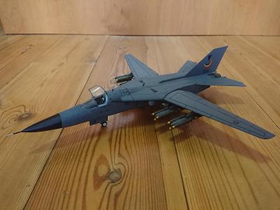 F-111 Aardvark - model letadla 1:72 