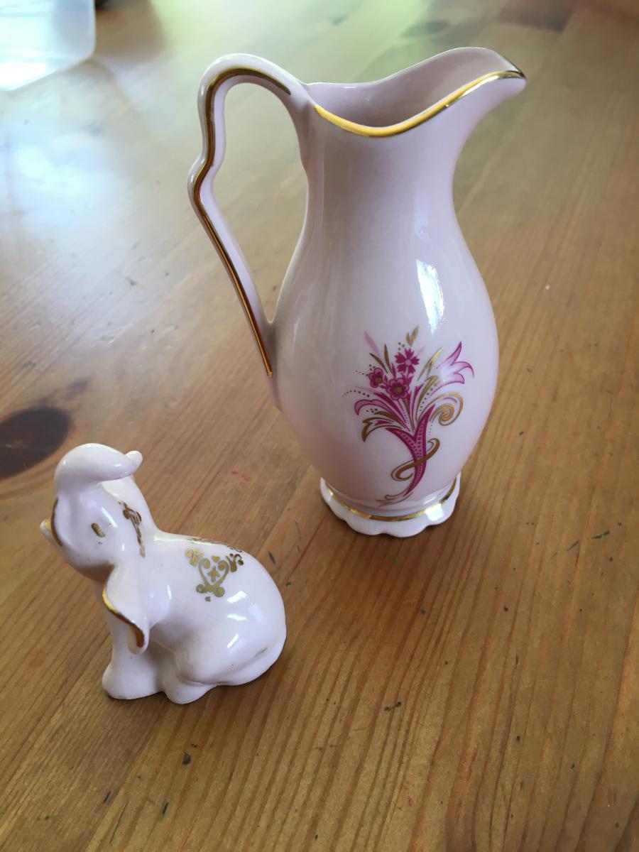 Ružový porcelán, váza a slon, značenie - Starožitnosti a umenie