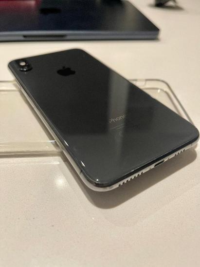 iPhone XS Max, 256 GB, vesmírně šedá, TOP stav, jakost A - Mobily a chytrá elektronika