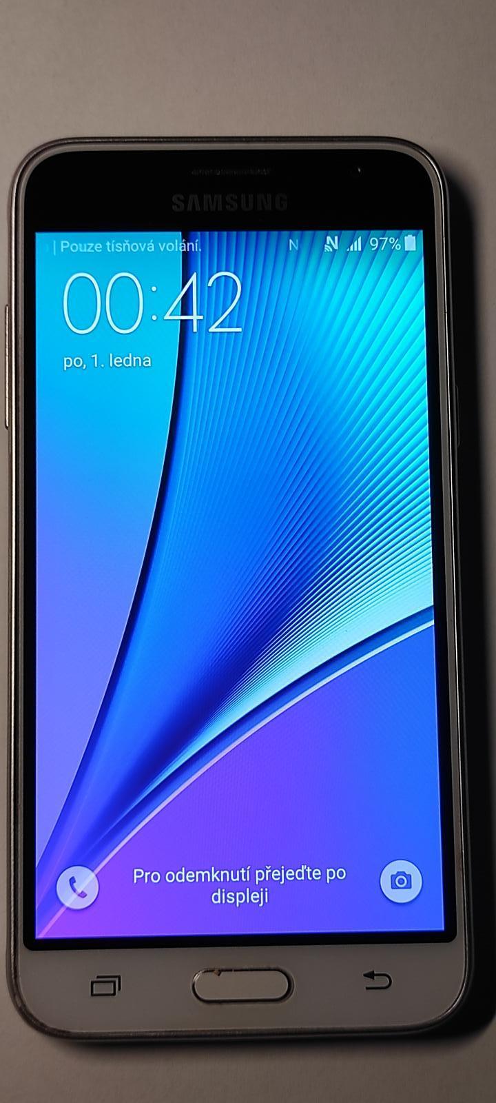 Samsung Galaxy J3 (2016)  - Mobily a chytrá elektronika
