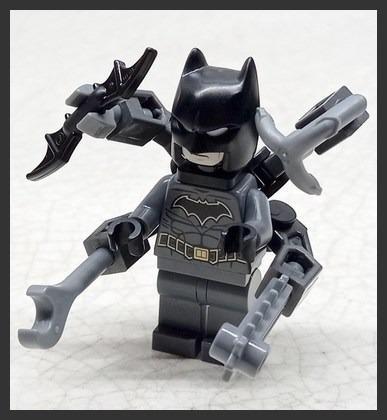 LEGO Marvel Super Heroes - figurka Batman engine + př.