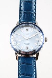 Dámské kulaté náramkové hodinky Zodiac 1882 s modrým koženým páskem
