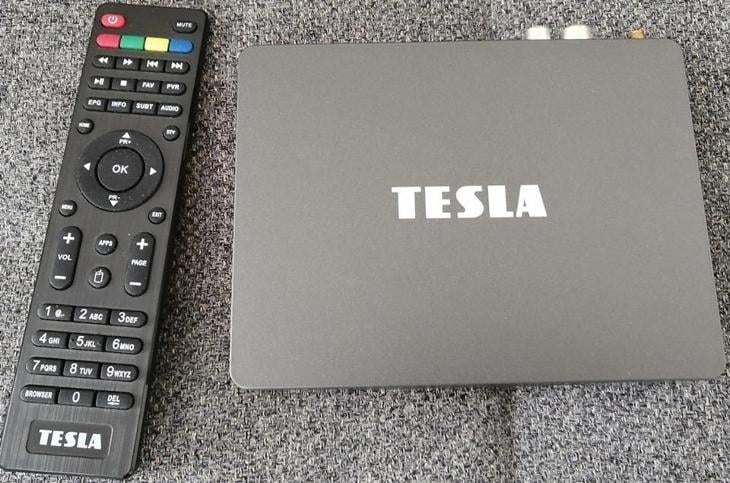 TESLA MEDIABOX XT650 - hybridní multimediální přehrávač s DVB‒T2 - Elektro