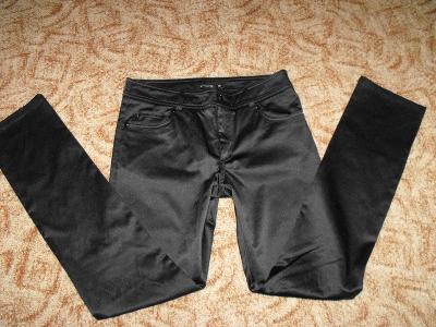 Černé kalhoty  LINDEX vel. 38-40