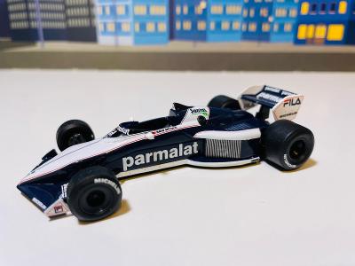 Model 1:43 Formule F1 BRABHAM BMW PIQUET MISTR 1983 QUARTZO Minichamps