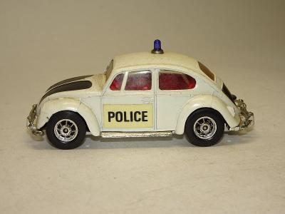 Volkswagen Beetle 1200 Police Saloon / Corgi Toys , GB