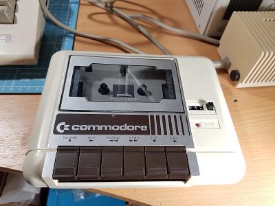 Kazeťák Commodore 1530 DATASSETTE UNIT - Model C2N