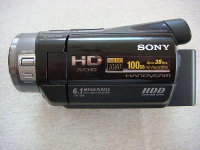 DIGITAL HD VIDEO CAMERA RECORDER SONY HD-SR8E 100GB PAMĚTI