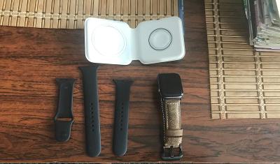 Apple Watch 4,44mm GPS +Apple Duo charge