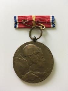 Dukelská pamětní medaile - 15. výročí bojů u Dukly