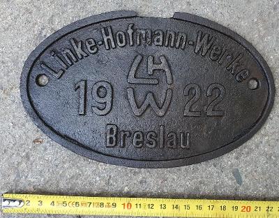 litinová cedule z vagónu ČSD Linke-Hofmann-Werke rok 1922 Wroclaw