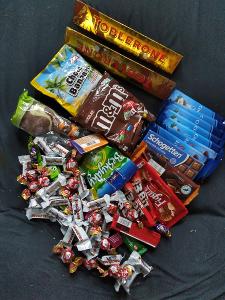 Cukrovinky, čokolády a bonbóny 