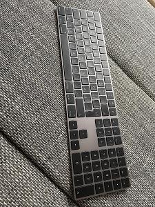Apple magic keyboard s num. klávesnicí