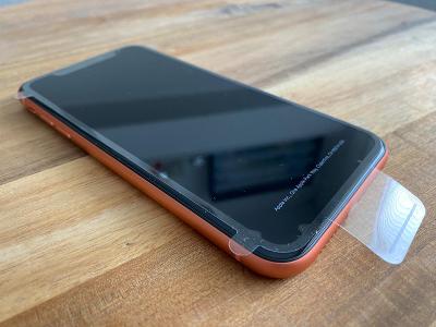 Nový iPhone XR 64GB Coral Red