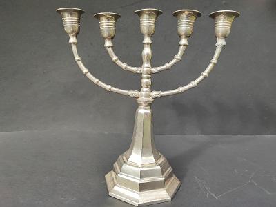 starý židovský zinovi svícen