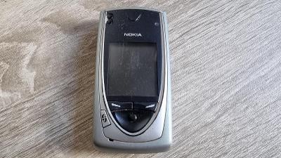 Nokia 7650, netestováno.