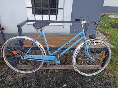 Staré dámske koleso ESKA na renováciu, stred-sedlovka 55 cm (17648PUD)