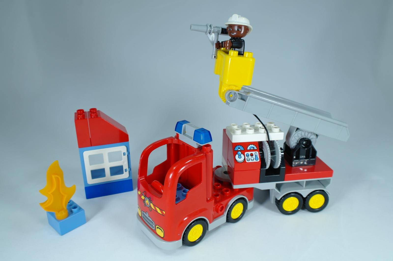 LEGO® DUPLO® 10592 Hasičské vozidlo - Hračky