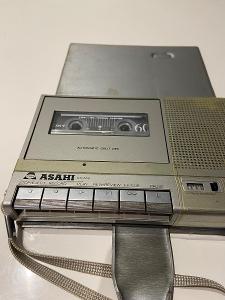 Retro kazetový magnetofon ASAHI CS-650