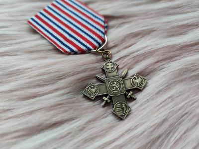 ►►► Válečný kříž Československo 1939 - PĚKNÝ ODZNAK - LEV ◄◄◄