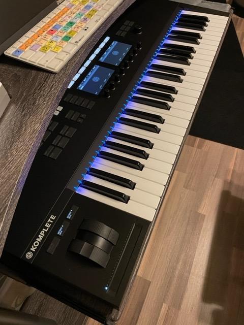 Native Instruments Komplete Kontrol S49 MK2 | Aukro