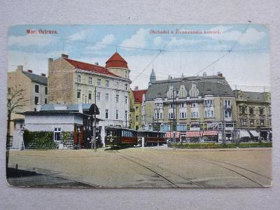 Ostrava - tramvaj ulice lidé 1915