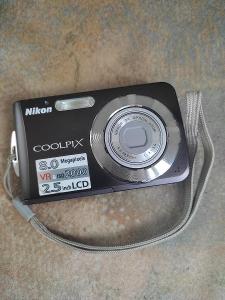 Fotoaparát Nikon  Coolpix 2000