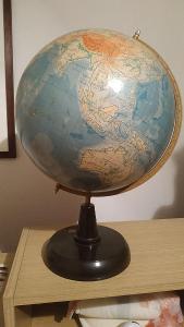 Geografický globus, rok 1958