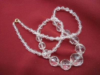 Starožitný broušený náhrdelník