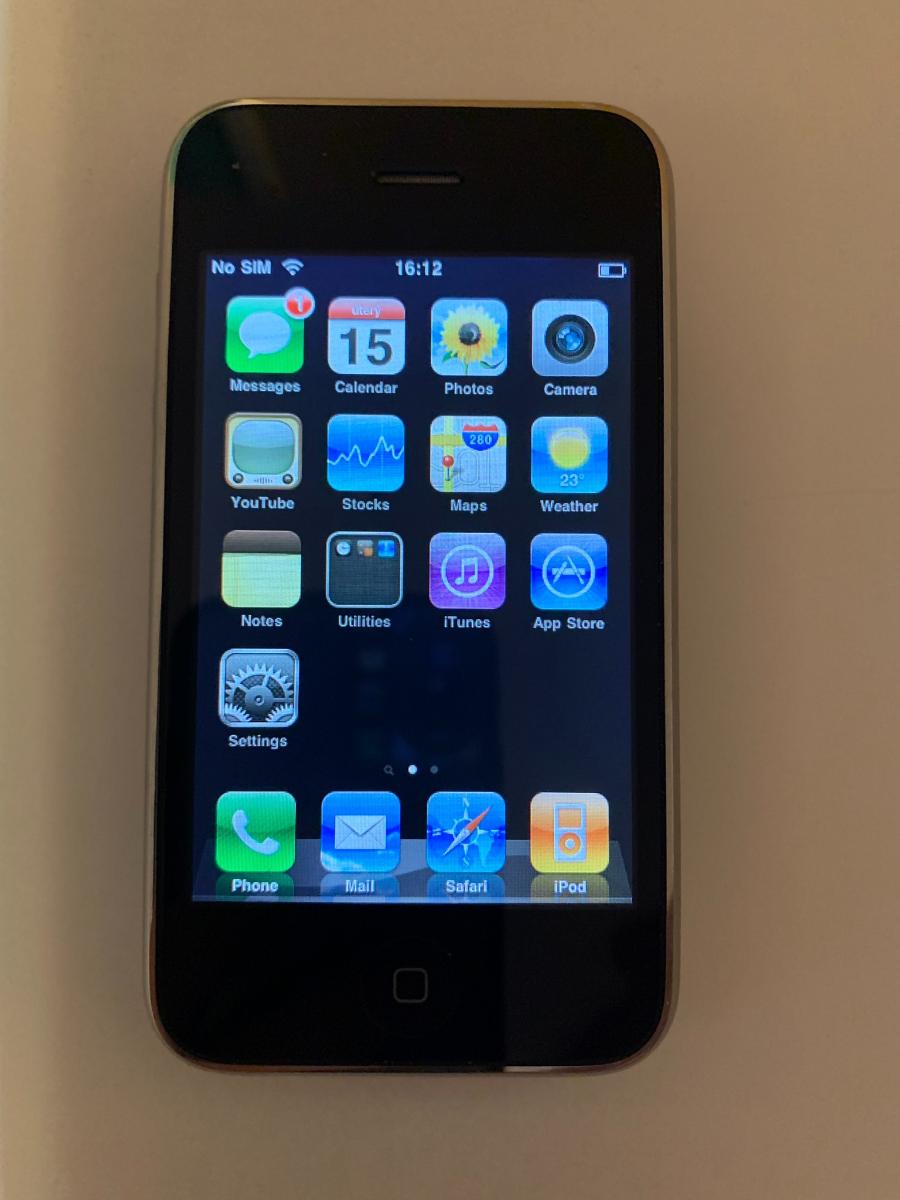 iPhone 3G bílý, sběratelský kus - Mobily a smart elektronika