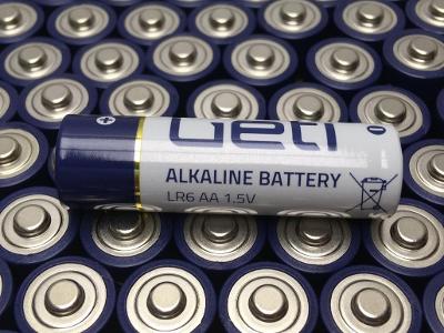 Alkalická tužková baterie, AA, kvalitní Geti