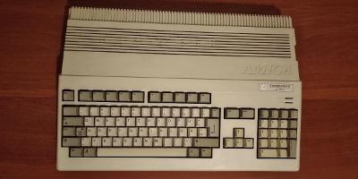 Commodore AMIGA 500 (Rev 6.A) 2,5 MB RAM + napájecí adaptér 