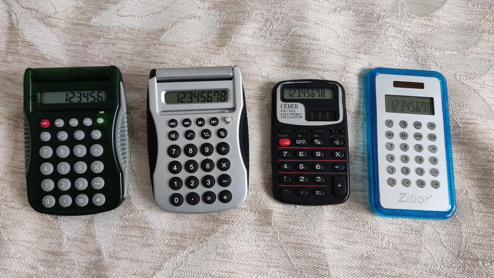 4x kalkulačka MIX - Zibor, CEBER, Volksbank, solárna,... - Počítače a hry