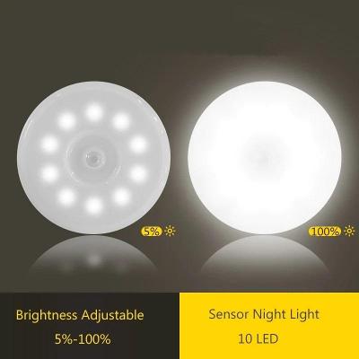 Noční LED světlo s pohybovým PIR senzorem