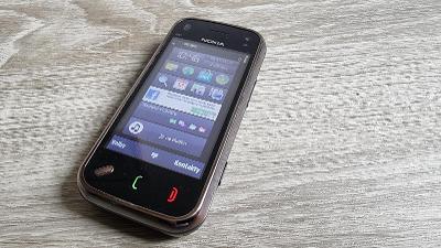 Nokia N97 mini, volná na všechny operátory. Plně funkční.