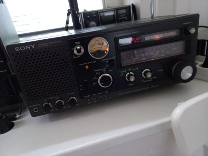 RARITA Weltempfänger Sony ICF 6700 Short wave Radio Rok 1977 | Aukro