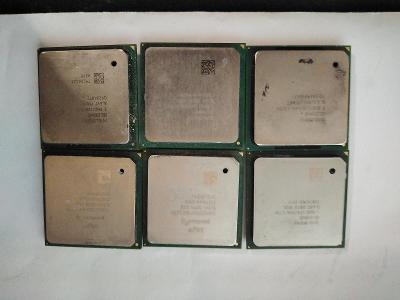 Kovošrot - 6x poškozený CPU socket 478