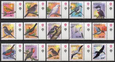 Dominica-Ptáci 2001**  Mi.3190-3204 / 44 €