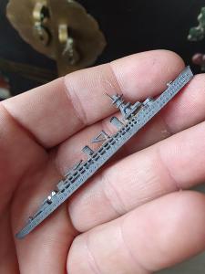 Malý kovový model - bitevní loď Francie 