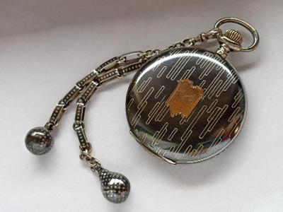 Starožitné tříplášťové stříbrné tula krásně zdobené hodinky s šatlénem