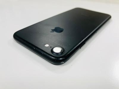 iPhone 7 32GB Black - záruka