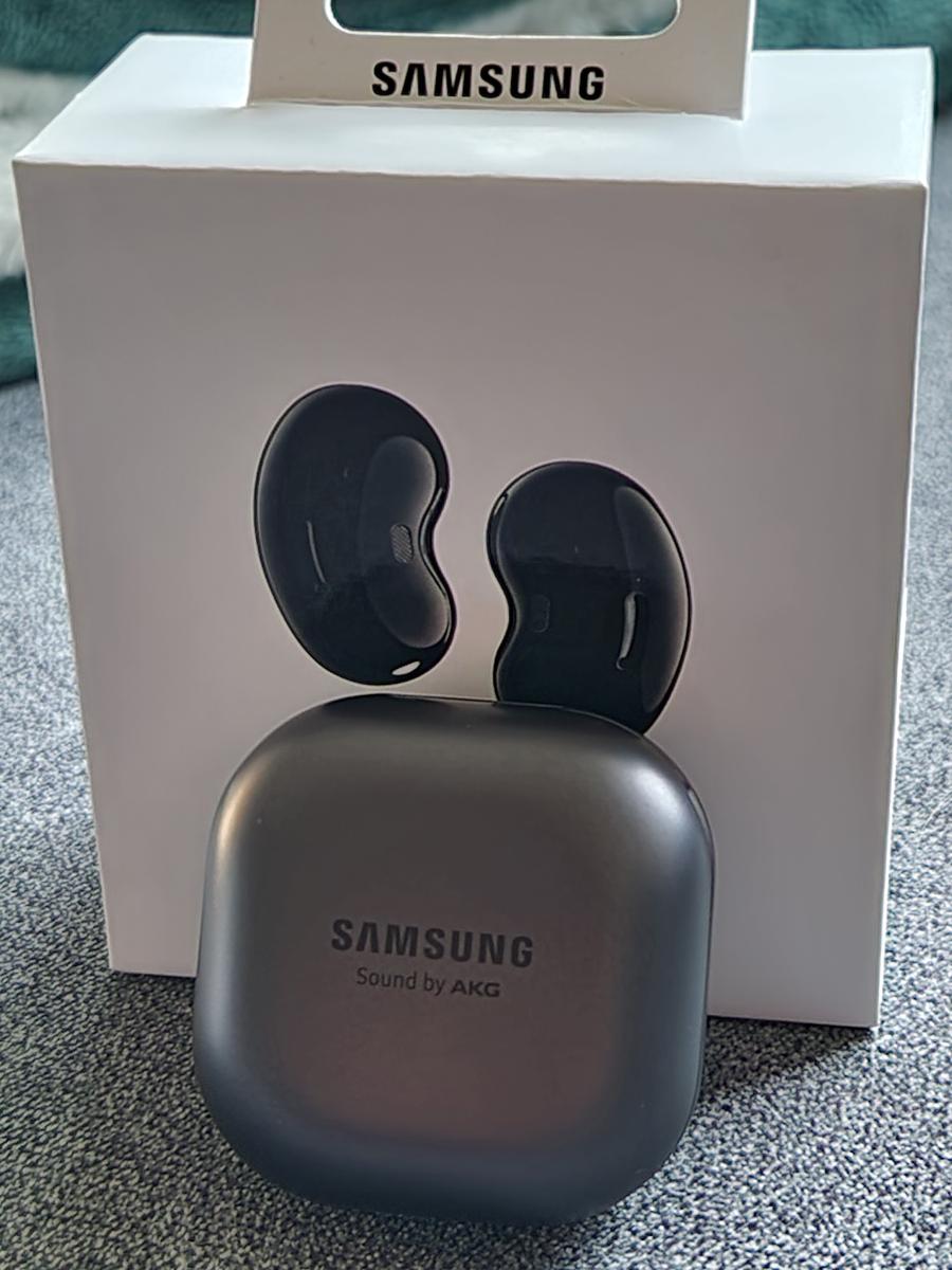 Samsung Galaxy Buds Live - TV, audio, video