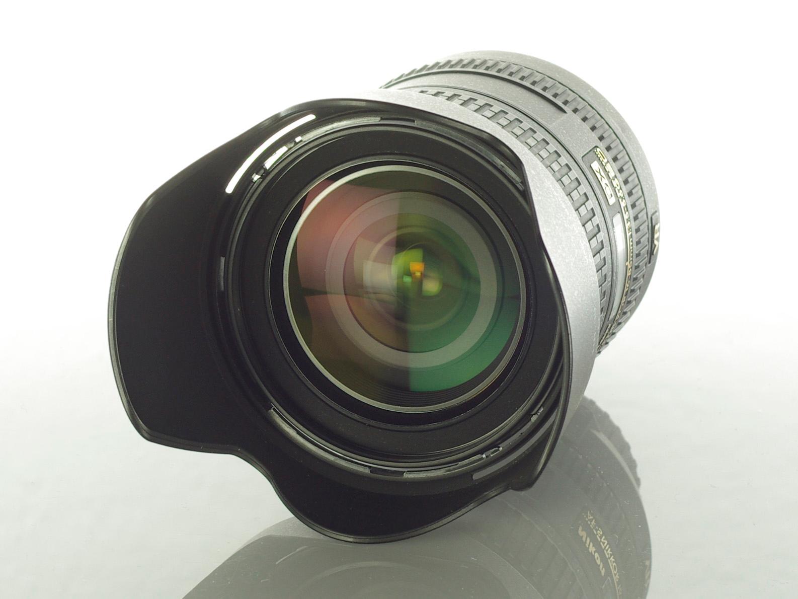 Objektív Nikon AF-S Nikkor 16-85/3.5-5.6 DX IF VR (ako nový) - Foto