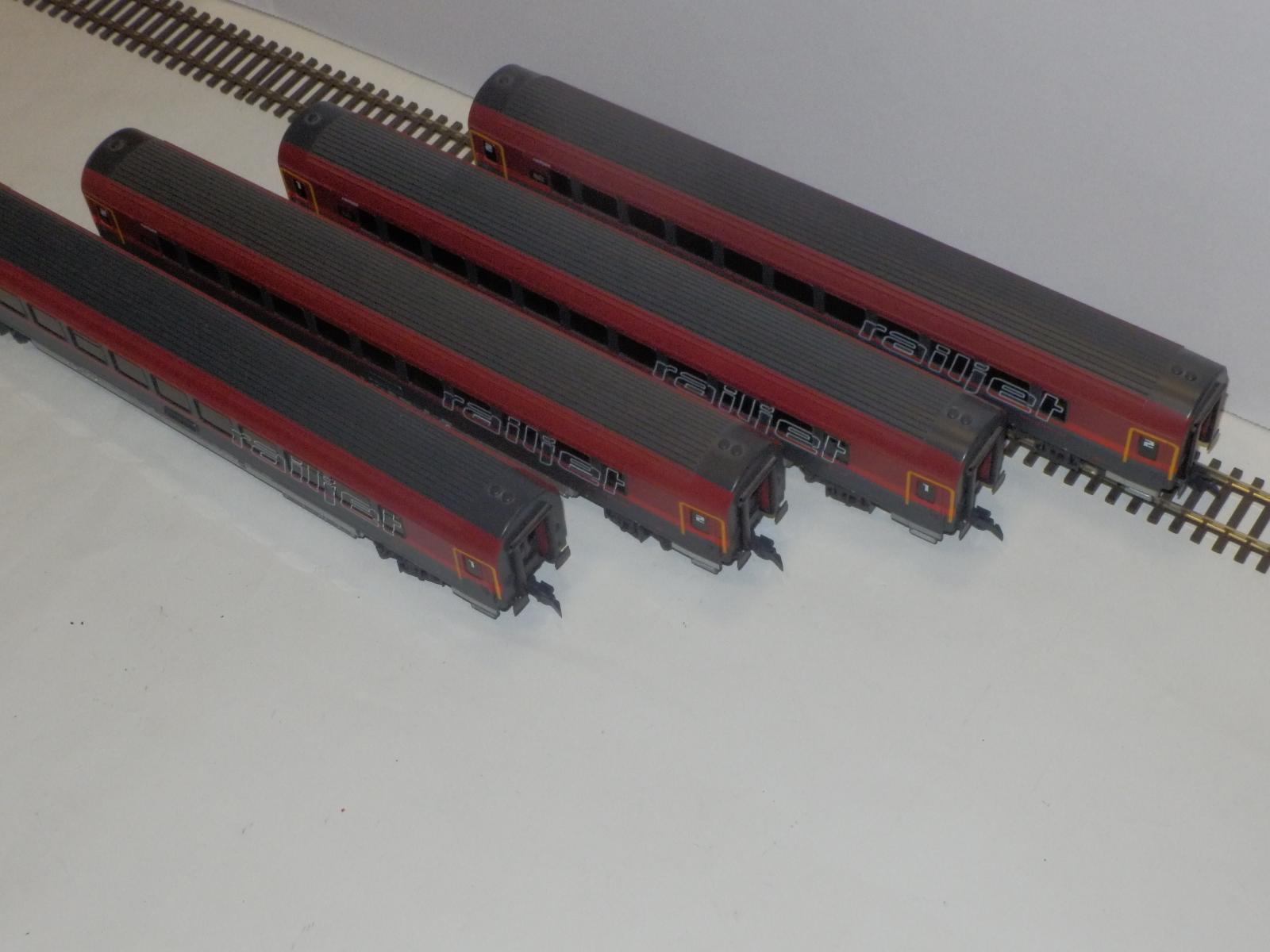 HO sada rýchlikových vagónov OBB RailJet - Modelové železnice