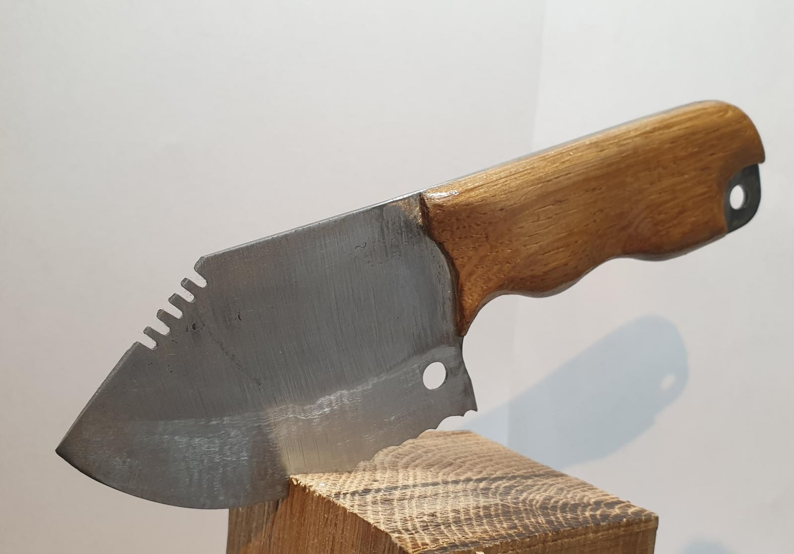 Malý nůž (ruční výroba) - Šport a turistika