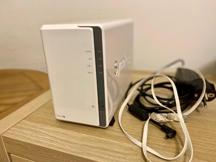 Datové úložiště Synology DiskStation  DS216j bez disků - Počítače a hry